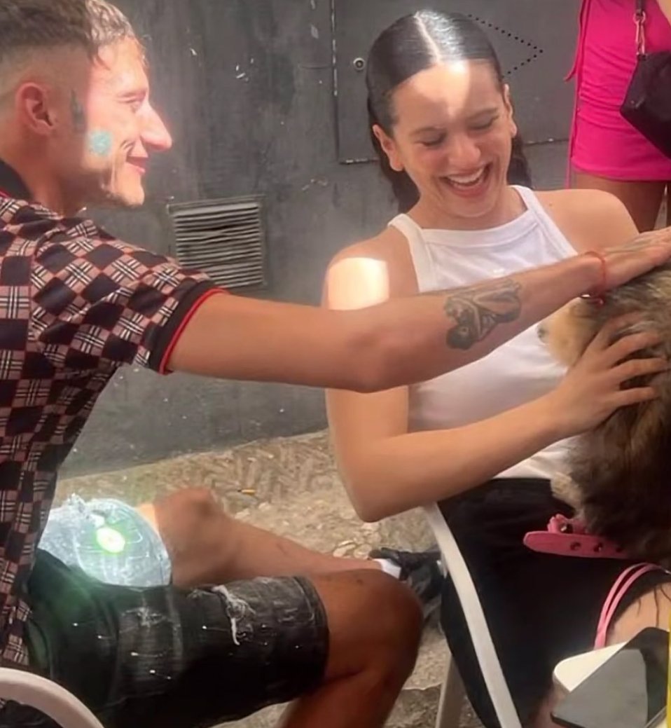 ¿Llegará el día en que Yung Beef y Rosalía se saquen un tema juntos? 🛐