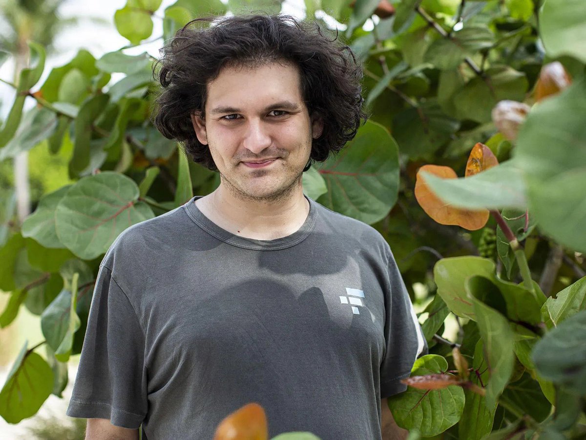 jorge_rl02's tweet image. I'm making a list of hated people within the Solana Ecosystem.

I'll start 😏

Drop your hated person below 👇