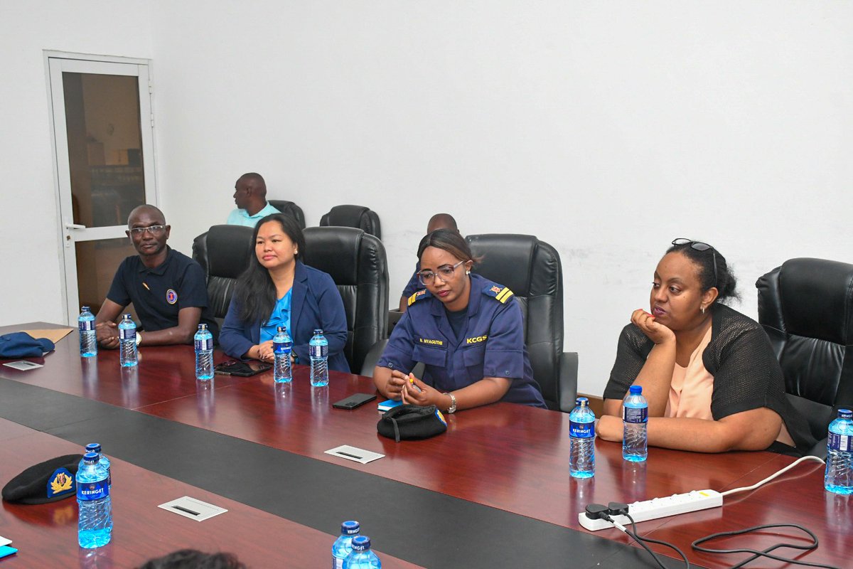 OfficialKCGS's tweet image. During the visit from @StateINL and @UNOPS, the #KCGS team had the opportunity to showcase its mandate and the impactful partnerships that have significantly enhanced operational capabilities. The collaboration with these esteemed organizations