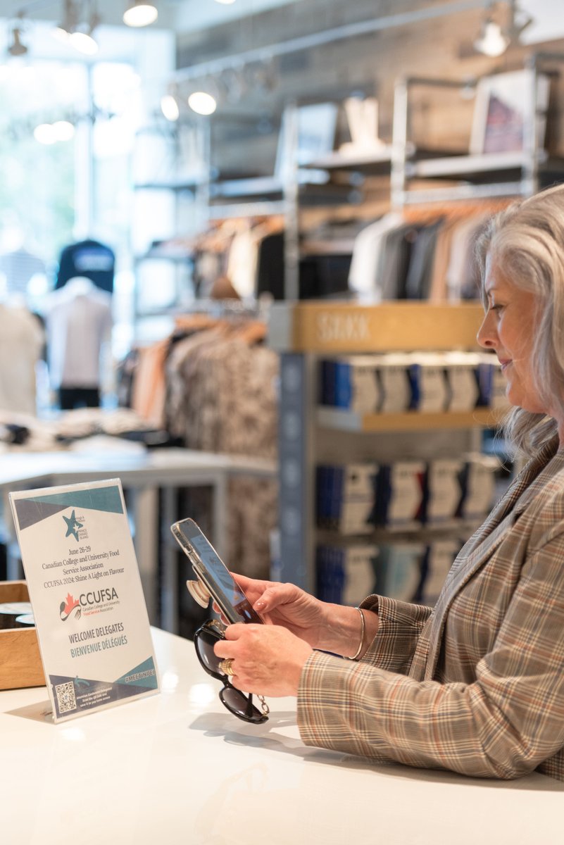 📱♻️ Experience greener conferences on PEI with our Virtual Delegate Bag, featured in Destination Canada’s Sustainability Storybook. It replaces paper maps, brochures, and coupons, cutting down on waste. Discover more eco-friendly event solutions here: businessevents.destinationcanada.com/en-ca/why-cana…