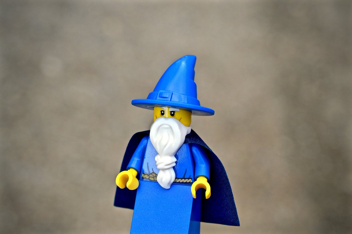 Discover the enchantment of Middle-earth at St. George's Guildhall, open until 14th September 🐲

This exhibition features stunning artwork and Lego sets inspired by J.R.R. Tolkien’s legendary world for visitors of all ages 👨‍👩‍👧

Book your tickets now: stgeorgesguildhall.com/event/the-magi…