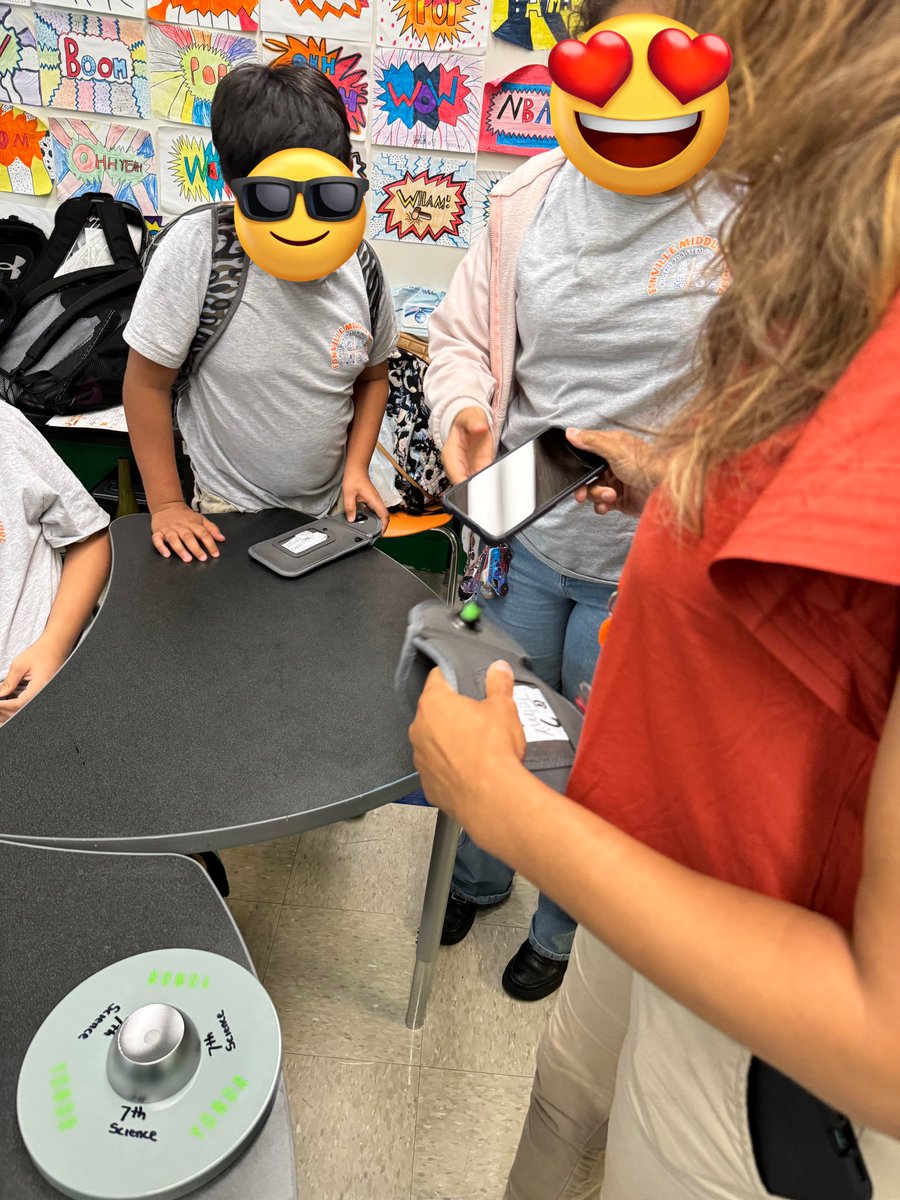 Fonville Middle School (@fonville_ms) on Twitter photo We have begun the implementation of our Yondr program for all grade levels. Our students are engaged in class because phone are not a distraction. <a href="/GalindoKgalindo/">Karol Galindo</a> #wearefonville #StudentSuccess #Yondr #bullyfree We have begun the implementation of our Yondr program for all grade levels. Our students are engaged in class because phone are not a distraction. <a href="/GalindoKgalindo/">Karol Galindo</a> #wearefonville #StudentSuccess #Yondr #bullyfree
