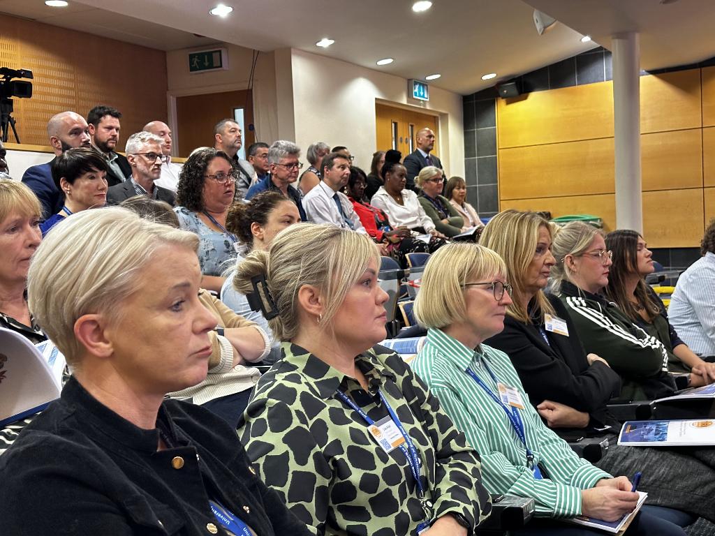 From @BoltonUni VC's welcome speech on shifting to assessments that promote equity to <a href="/LydiaJArnold/">Lydia Arnold</a>'s keynote on 'Creating Connected Communities', day 1 of #TIRIConf24 morning sessions explored some significant issues in embracing the fundamentals  of T&amp;L in #HigherEd