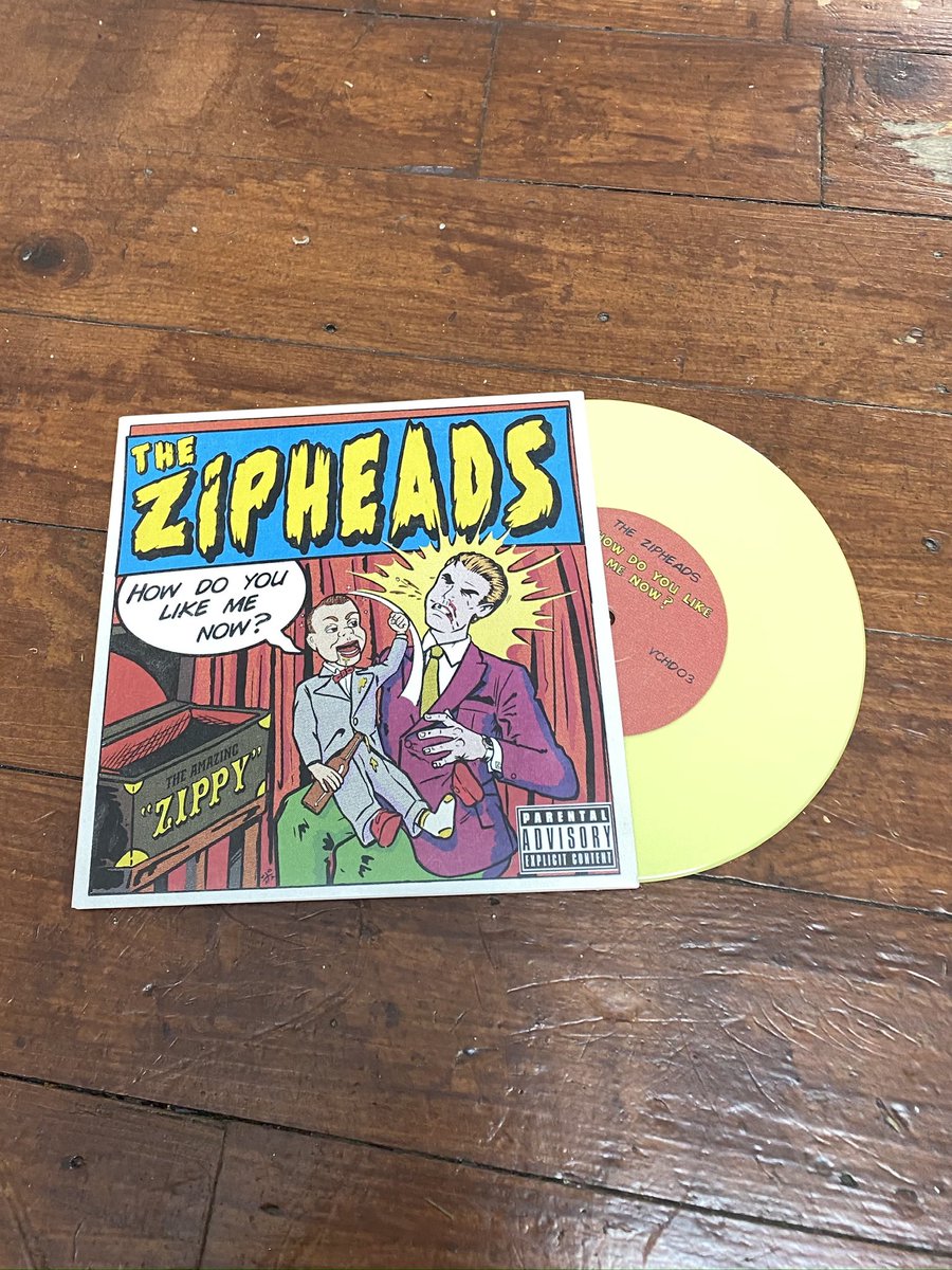 Zipheads's tweet image. All our merch (including our new 7” single) is 25% off for the whole of September 🙌 

Use the code OASISSUCKS at checkout 👍 

#merch #bandmerch #bandtees #vinyl #vinylrecords #sale #discount