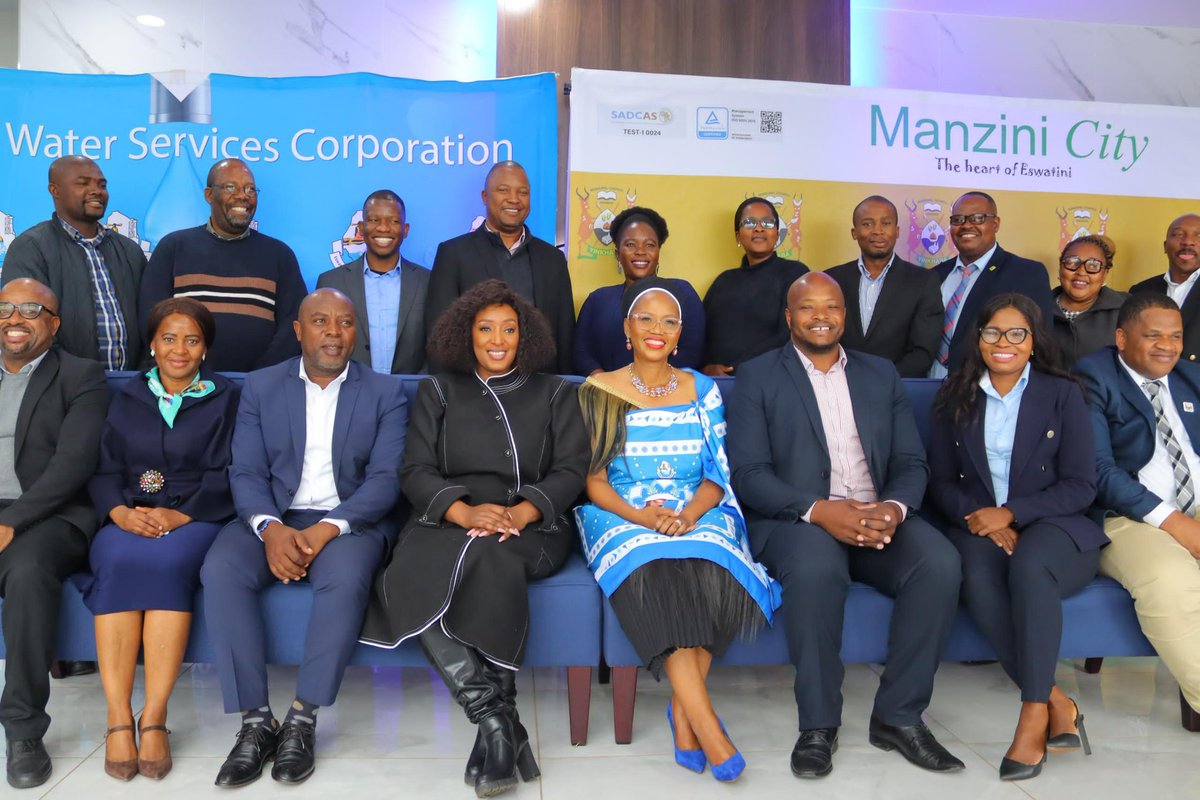 manzinicity's tweet photo. Exciting news!This morning at Eswatini Water Services Corporation Headquarters in Ezulwini, the Manzini Municipality and Eswatini Water Services Corporation formalized a new collaboration with the signing of a Memorandum of Understanding. #collaboration #Partnerhsip #TiniTwitter https://t.co/QB5zXa3L8t