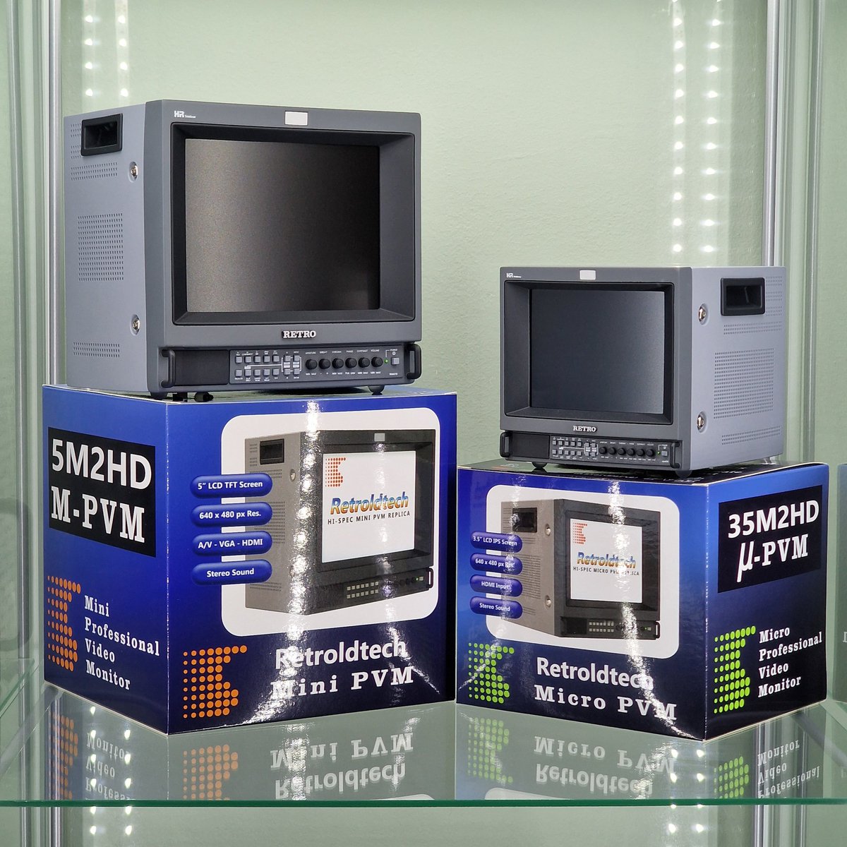 Retroldtech's tweet image. My own Mini and Micro PVMs when not being used but still looking super-cool on their boxes 😍
#MiniPVM #MicroPVM #RetroPVM #PVM #SonyPVM #Retrogaming