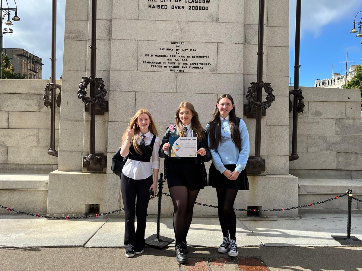 Thank you Hollie F, Hollie H and Victoria for being the best ever representatives at the Glasgow Schools Forum 👏.Big shout out to <a href="/MichaelCYC_StMM/">Michael H</a> for escorting them! X