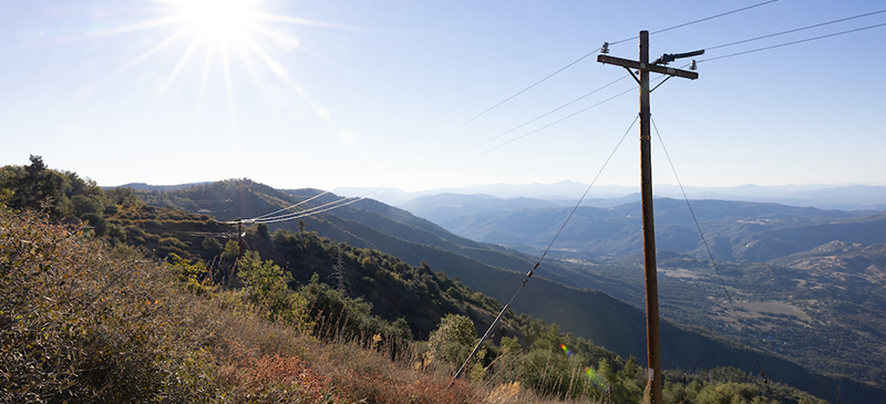 SEL_News's tweet image. Recent enhancements to the SEL-651R-2 Advanced Recloser Control support DER integration and help improve wildfire risk mitigation. Learn more:  discover.selinc.com/l/885633/2024-… #DistributedGeneration #ReliablePower #PowerDistribution