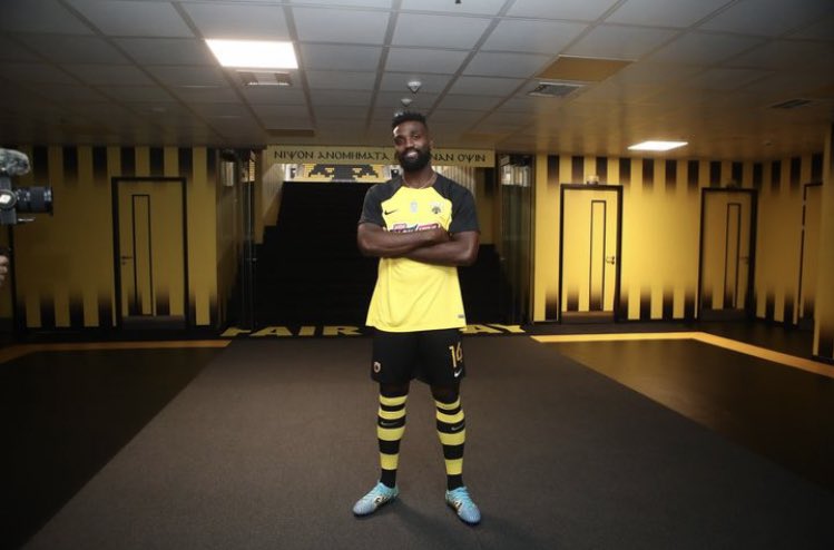 Frantzdypierrot's tweet photo. I want to express my gratitude to God 🙏🏿for this opportunity as without Him, nothing is possible. I am thrilled about this new chapter and being part of @AEK_FC_OFFICIAL .
 I am looking forward to meeting the fans💛🖤🙌🏿🇭🇹 https://t.co/6DwPlCu8gm