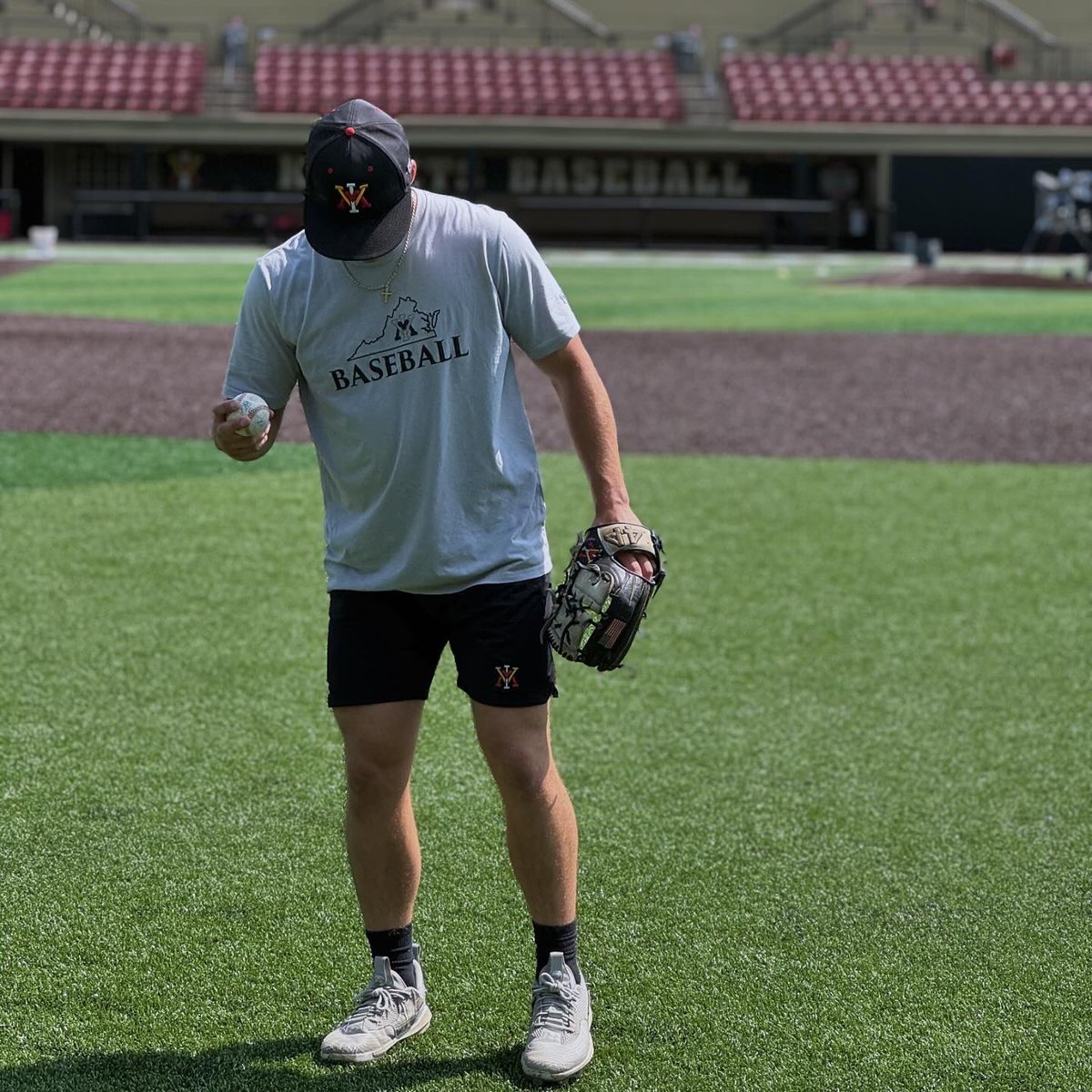 VMI Baseball tweet media