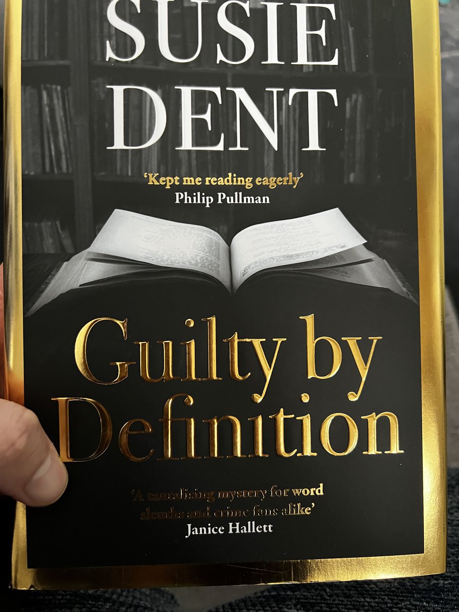 GettingWorse's tweet image. This @susie_dent book arrived today. 
Thanks @Biggreenbooks 
I think I’ll finish this by tonight 😊
