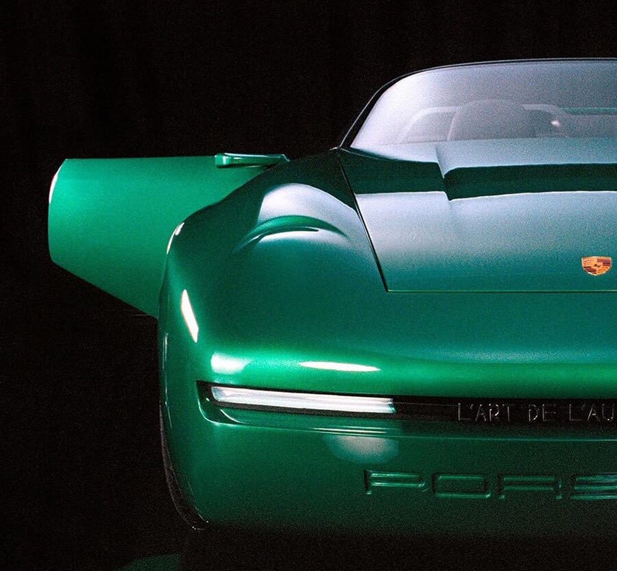 Nike x L'Art de L'automobile incoming 🏁

Insoles feature the Porsche 968 L'ART🌿