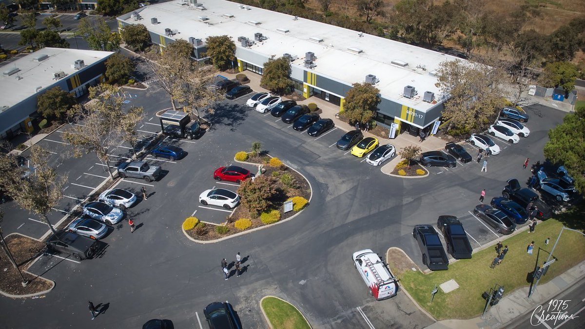 TeslaOwnersEBay's tweet image. Was a chill vibe this last Saturday. Even got to chop it up with @wmorrill3 Thanks @UnpluggedTesla @UPTeslaFremont