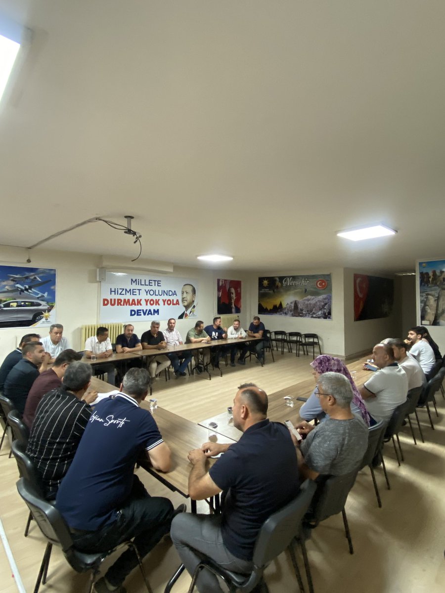 İlçe Başkanımız Murat ÖZKAYA  başkanlığında haftalık olağan Yönetim Kurulu Toplantımız  gerçekleştirildi.

<a href="/av_muratozkaya/">AV.MURAT ÖZKAYA</a>