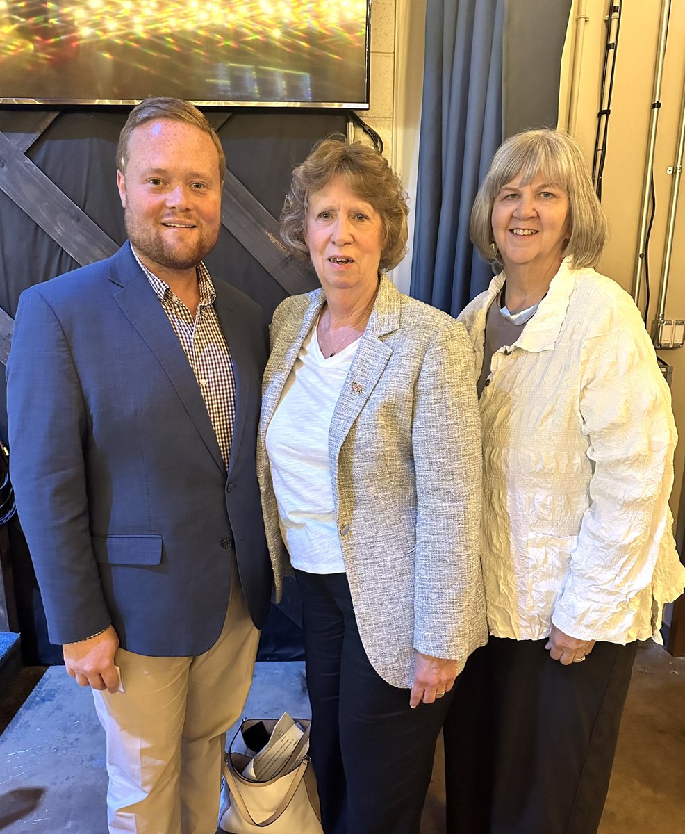 grmsnyder's tweet image. Congratulations to the @MDDisabilities on their 20th anniversary celebration last night! A special shoutout goes to @MDODSecretary and her team for their dedicated leadership in improving the lives of people with disabilities and fostering inclusivity throughout Maryland.