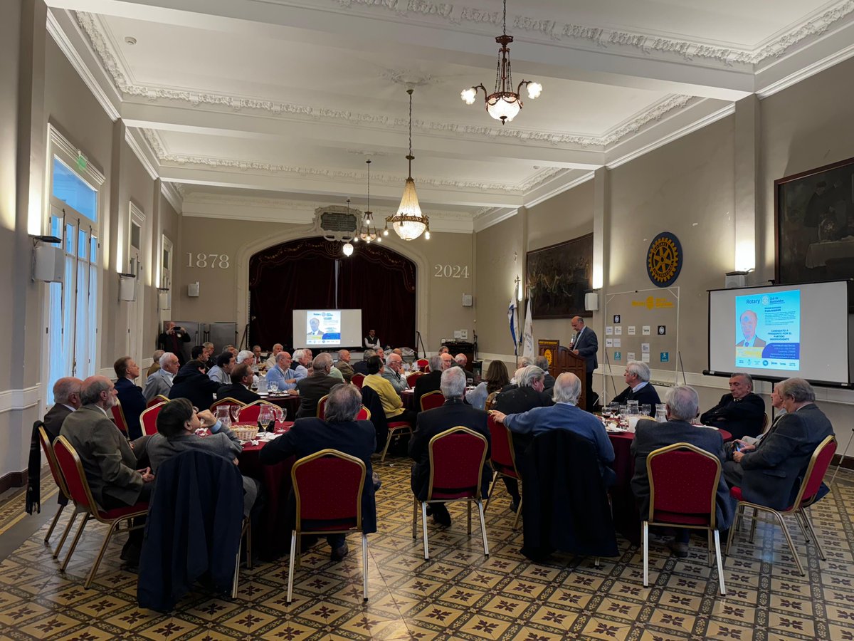 pindependiente_'s tweet image. Este martes, el candidato del Partido Independiente a la Presidencia de la República @Pablo_Mieres expuso en el ciclo de presidenciables, organizado por el @Rotarymvd