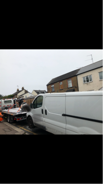 MPSHighBarnet's tweet photo. If you are a delivery driver you are not exempt from The Highway Codes.
Whilst on patrols our officers @MPSBarnetVale came across this van, Record showed the driver doesn't have valid insurance and also have no driving license.
He's walking home now.
#9pointsawarded
#heftyfine https://t.co/5yKgiygPLk