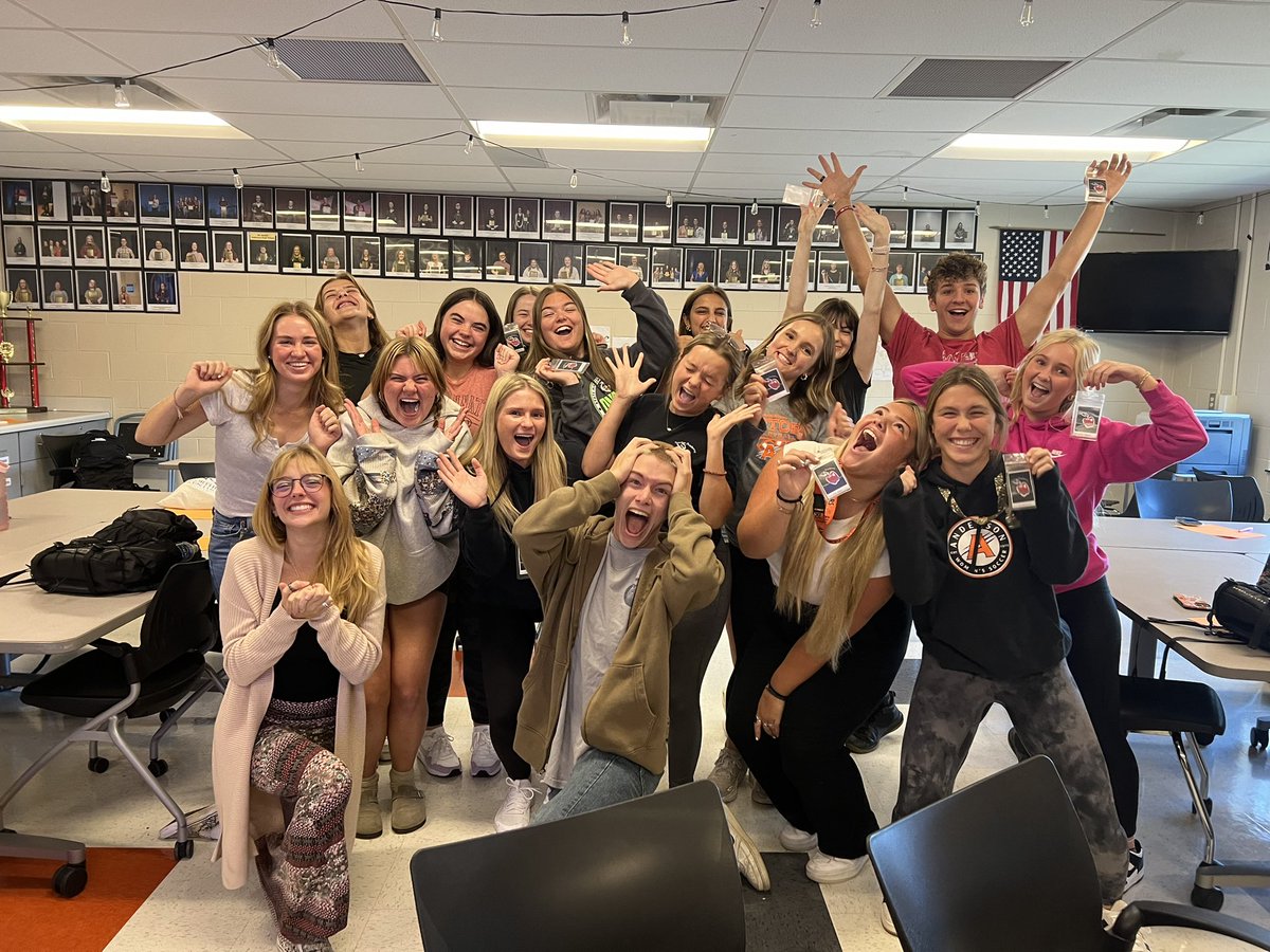 AHS Teacher Academy (@tacademyahs) on Twitter photo 2nd batch of seniors off to their first day of internship in our schools! <a href="/FHSchools/">FHSD</a> <a href="/AndersonRaptors/">Anderson High School</a> <a href="/GreatOaksOhio/">Great Oaks Career Campuses</a> 2nd batch of seniors off to their first day of internship in our schools! <a href="/FHSchools/">FHSD</a> <a href="/AndersonRaptors/">Anderson High School</a> <a href="/GreatOaksOhio/">Great Oaks Career Campuses</a>