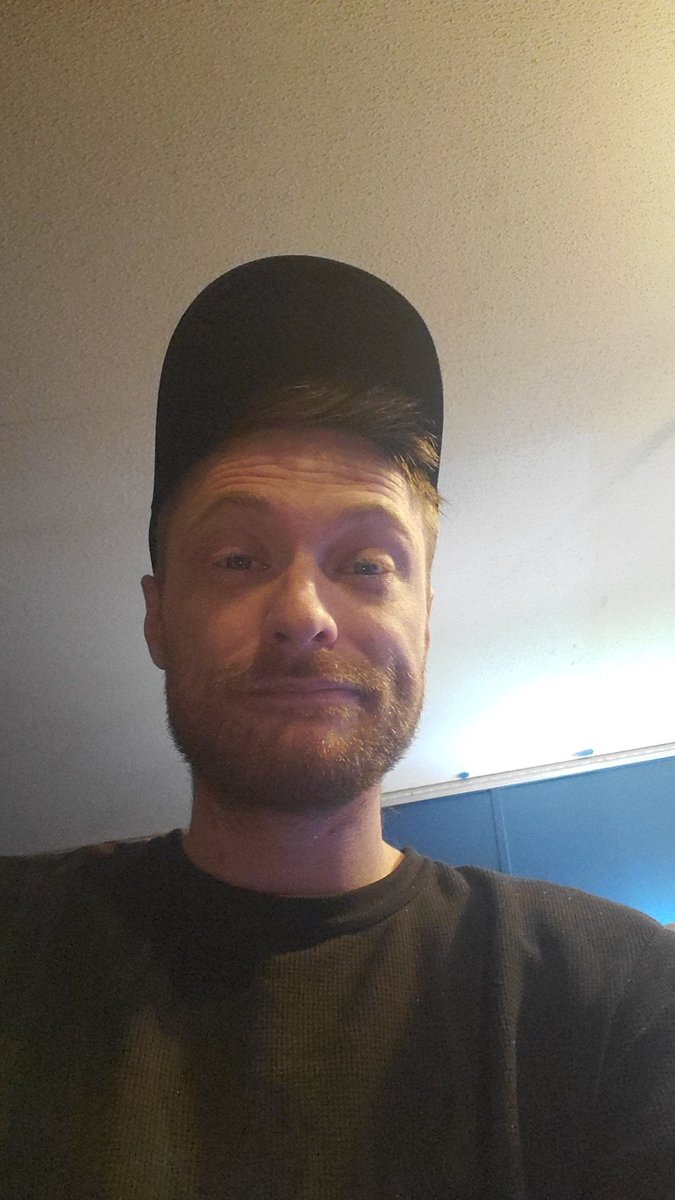 iF0REVERonKICK tweet media