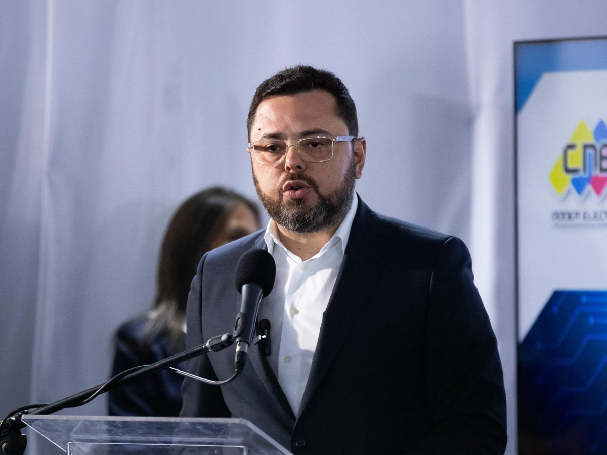 Antonio Ecarri, excandidato presidencial por la Alianza del Lápiz, anunció que solicitará a la Sala Constitucional del Tribunal Supremo de Justicia (TSJ) que anule la sentencia de la Sala Electoral sobre los resultados de las elecciones del 28 de julio

runrunes.org/noticias/56430…