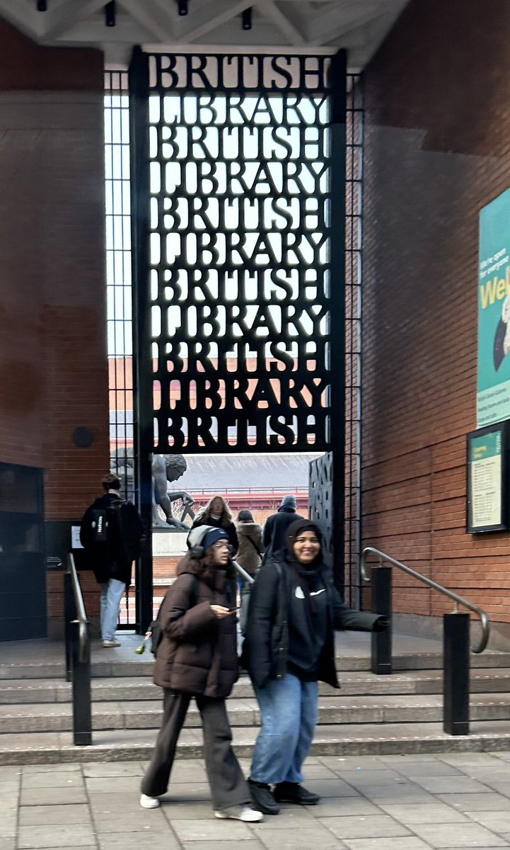 LoveOfGates's tweet image. Any excuse to reshare this joy for #AlphabetChallenge #WeekKforKnowledge @sheenz_m_ #lovegates