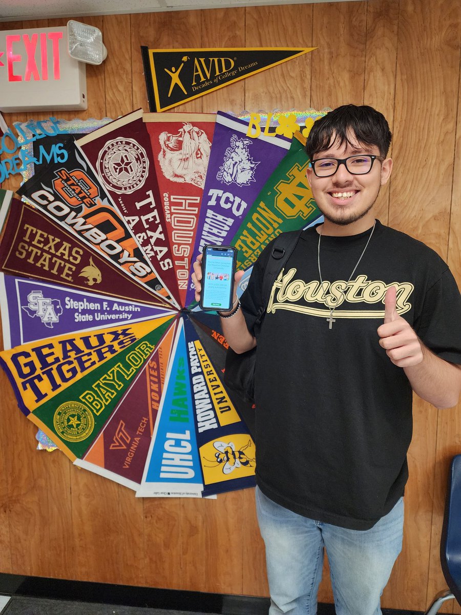 Super excited for Diego who got accepted to Houston Christian University with an $80,000 scholarship!!! He's our first AVID kiddo (at least that I know of)!!! Woohoo #srhsavid #avidrocks <a href="/AVID4College/">AVID</a> <a href="/SamRayburnHS/">Sam Rayburn HS</a>
