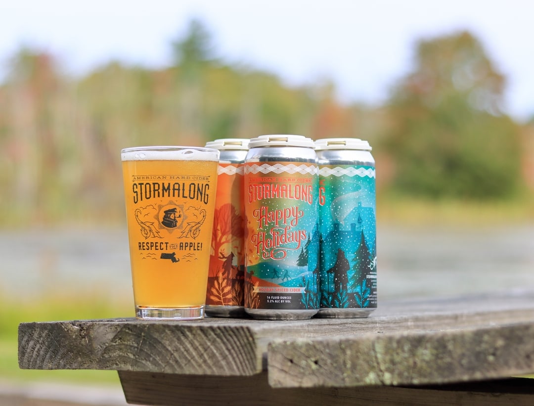AtlanticBev's tweet image. Happy Holidays (Unfiltered hard cider with holiday spices; 5.2% ABV) from Stormalong has arrived for the season! Package and draft available
.
.
.
#stormalongcider #hardcider #holidays #holidaycider #spicedcider #Craftlantic #craftcider #local