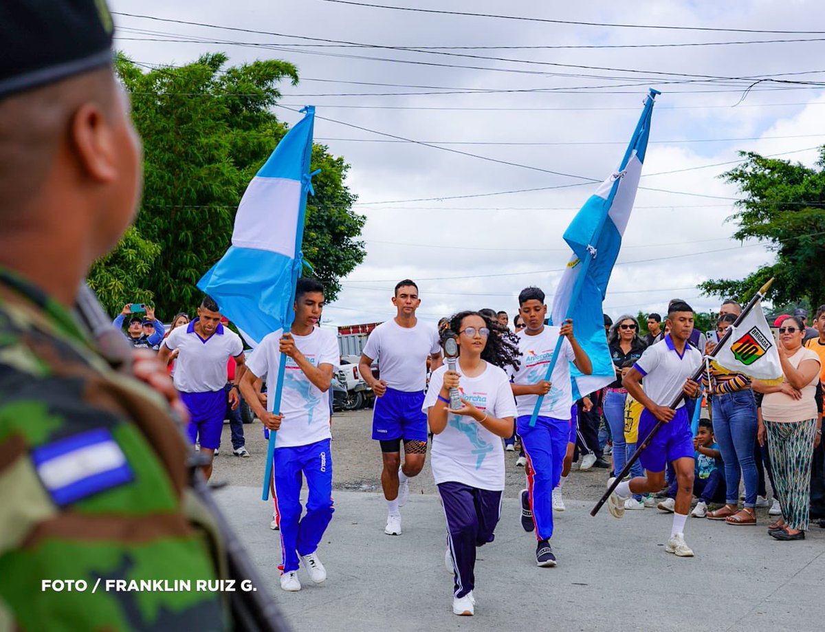 PLOMO1979 (@plomo19792) on Twitter photo #Nicaragua || Más imágenes del Acto de Recibimiento de la Antorcha Centro Americana de la Libertad.🇳🇮🇳🇮🇳🇮
<a href="/minednicaragua/">Ministerio de Educación Nicaragua</a> <a href="/InturNicaragua/">Instituto Nicaragüense de Turismo</a> <a href="/VivaNicaragua13/">Viva Nicaragua</a> <a href="/el19digital/">El 19 Digital</a> <a href="/Canal2Nicaragua/">Canal 2</a> <a href="/Canal4Ni/">Canal 4 Nicaragua</a> <a href="/canaltn8/">TN8 Nicaragua</a> <a href="/nuevaya/">La Nueva Radio YA</a> #Nicaragua || Más imágenes del Acto de Recibimiento de la Antorcha Centro Americana de la Libertad.🇳🇮🇳🇮🇳🇮
<a href="/minednicaragua/">Ministerio de Educación Nicaragua</a> <a href="/InturNicaragua/">Instituto Nicaragüense de Turismo</a> <a href="/VivaNicaragua13/">Viva Nicaragua</a> <a href="/el19digital/">El 19 Digital</a> <a href="/Canal2Nicaragua/">Canal 2</a> <a href="/Canal4Ni/">Canal 4 Nicaragua</a> <a href="/canaltn8/">TN8 Nicaragua</a> <a href="/nuevaya/">La Nueva Radio YA</a>