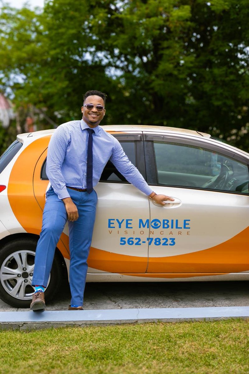 EyeMobileANU's tweet image. #ClientCam📷 - Kevin Strawn is looking sharp as ever in his Perry Ellis frames from Eye Mobile Vision Care. 📷

#ClientCam #SeeTheDifference #Frames #PerryEllis #EyeMobileVisionCare #AntiguaBarbuda