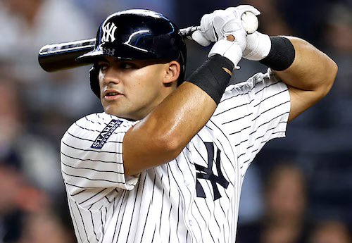 JimmyRandazzo's tweet photo. If Jasson Dominguez hits a HR tonight someone who retweets and is following is winning a shirt. Comment your size. Let’s go Yankees. https://t.co/QKzRck5Pyp