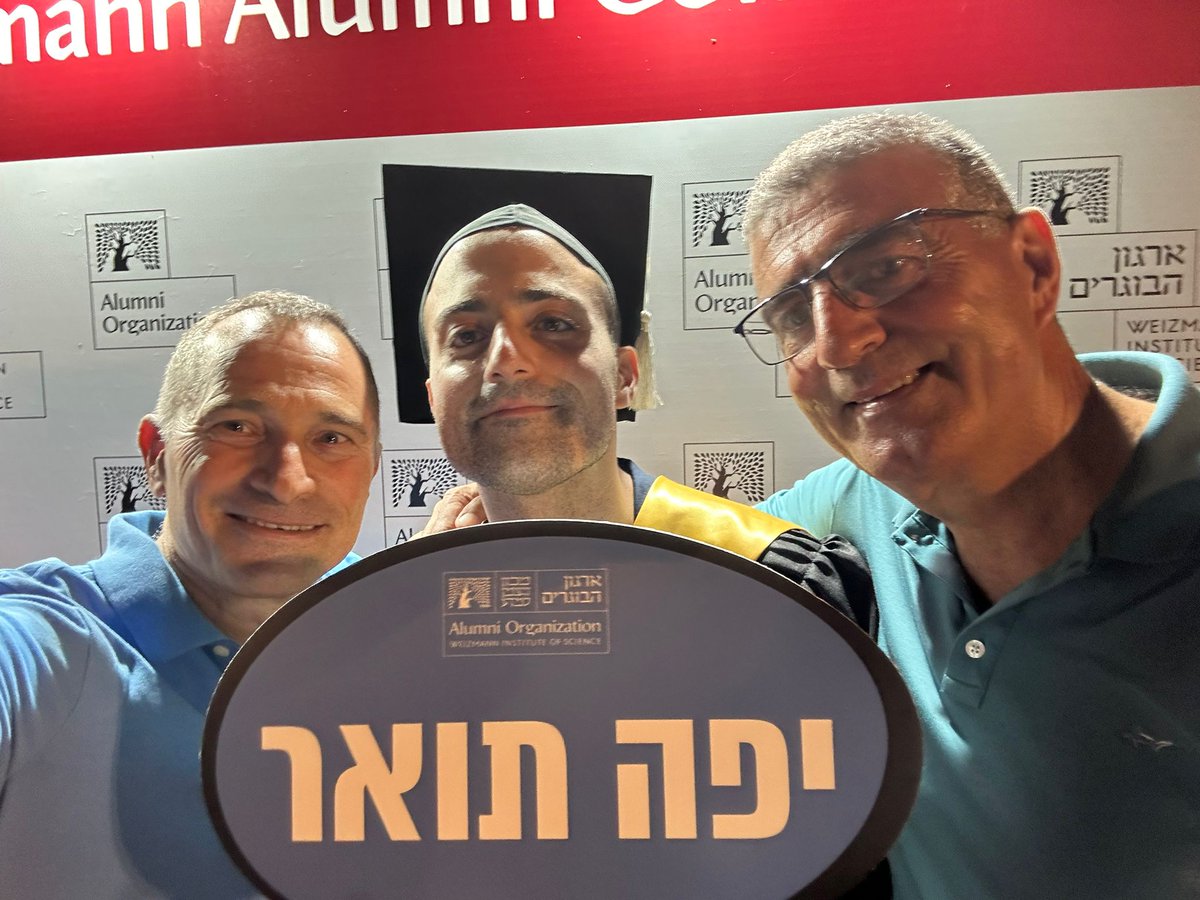 IdoAmitLab (@idoamitlab) on Twitter photo Celebrating <a href="/FadiSheban/">Fadi Sheban</a>'s graduation 🎉🍾🔥
So proud of you and your endless passion for knowledge and innovation. You will be greatly missed 👑
A future science superstar in the making Celebrating <a href="/FadiSheban/">Fadi Sheban</a>'s graduation 🎉🍾🔥
So proud of you and your endless passion for knowledge and innovation. You will be greatly missed 👑
A future science superstar in the making