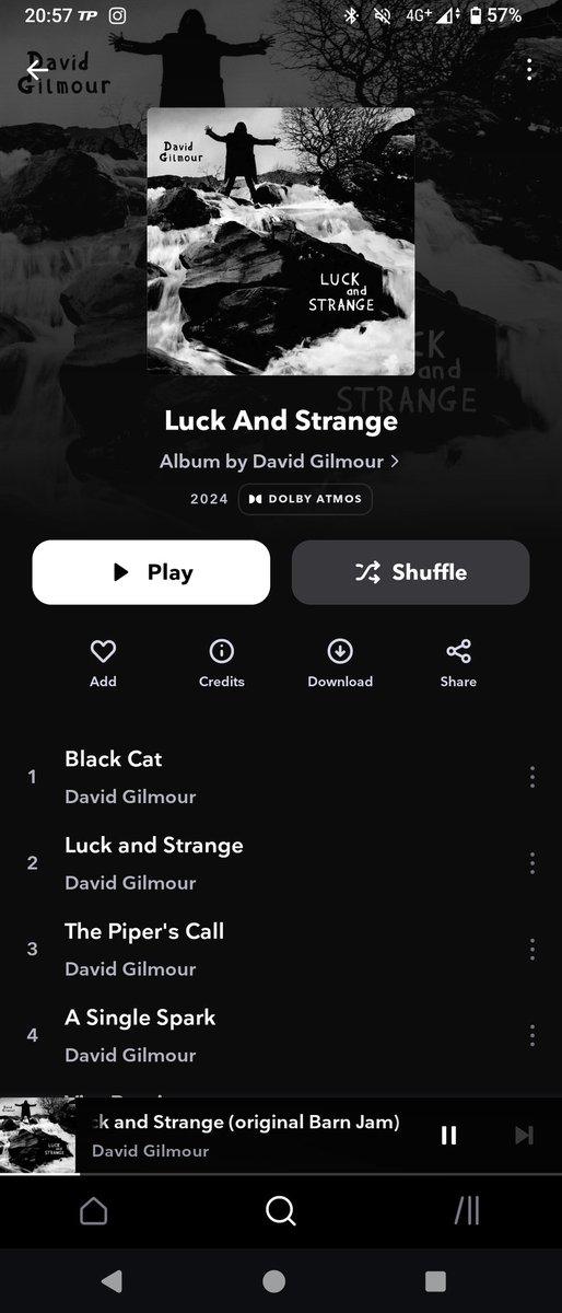David Gilmour albums "Luck and Strange" ir pilnīgs ausu orgasms (eargasm).