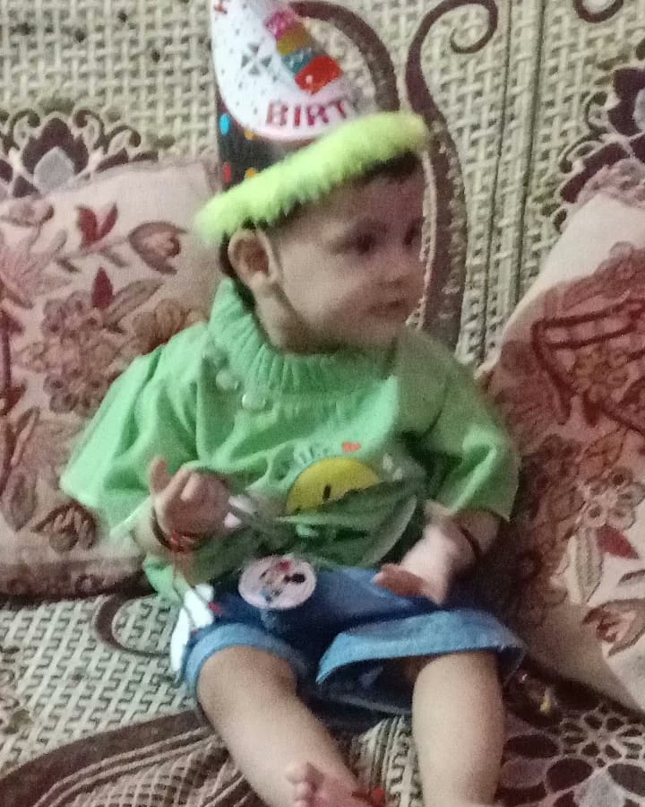 manojpandit52's tweet photo. Happy birthday, my beautiful daughter! I cherish every moment of your childhood and the time we have together is dear to me. Even when you are older, you will always have a special place in my heart. Happy birthday to the best daughter ever.🎂🎉🍫🎈😘✨ https://t.co/zicNhWQEhJ