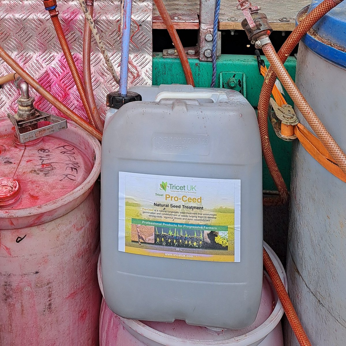 StuartTab's tweet photo. I'm happy to be the first person to apply this outside of the testing process. Let's hope it does what it says on the can #SustainableAgriculture #fungicidefree #farming #regenerativefarming #drilling2024 https://t.co/FjhEkWsKY1