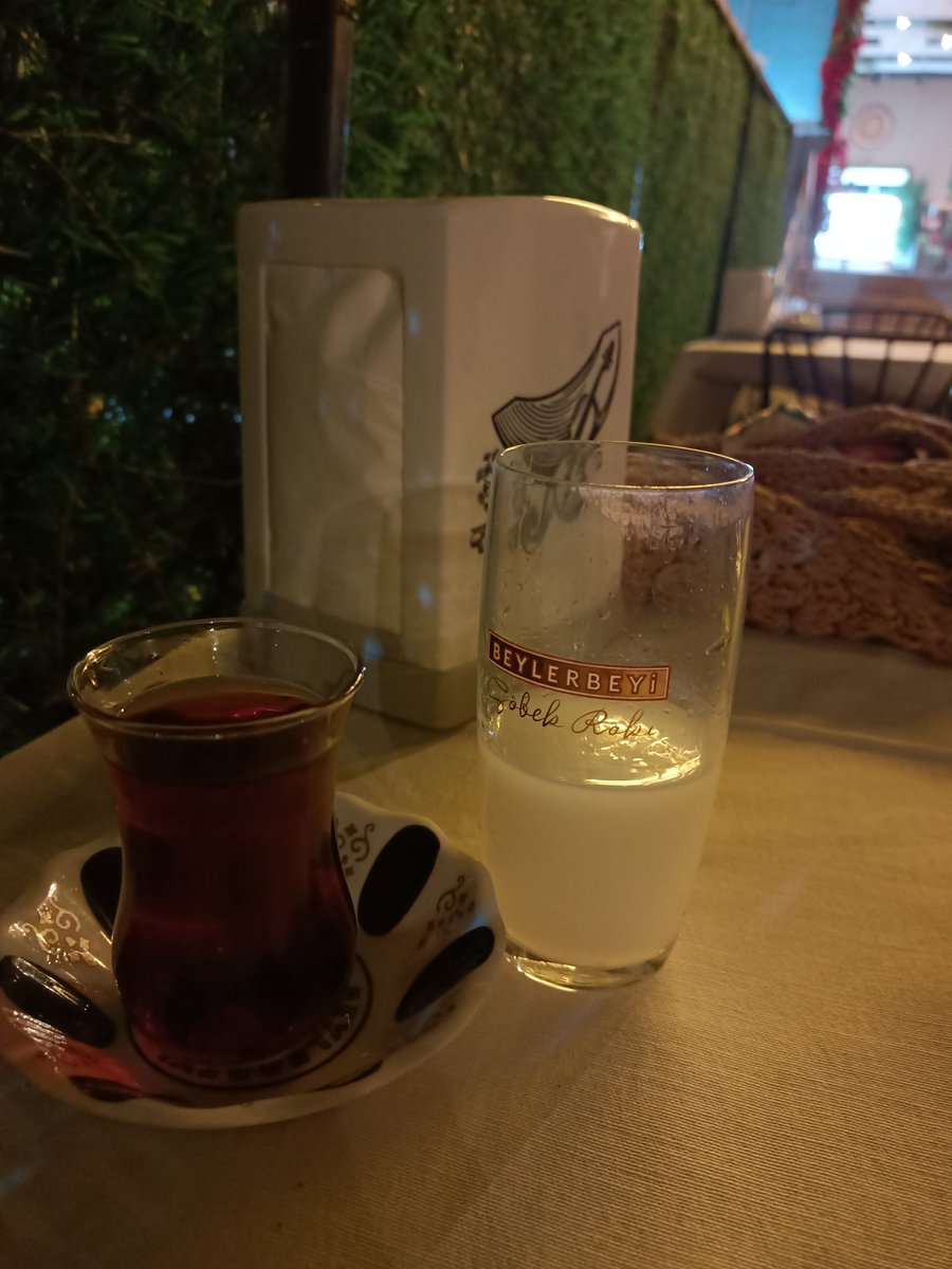 ayseeklc_'s tweet photo. Şu yaşadığımız hayat bir de para harcıyoruz. https://t.co/gfUiapxjom