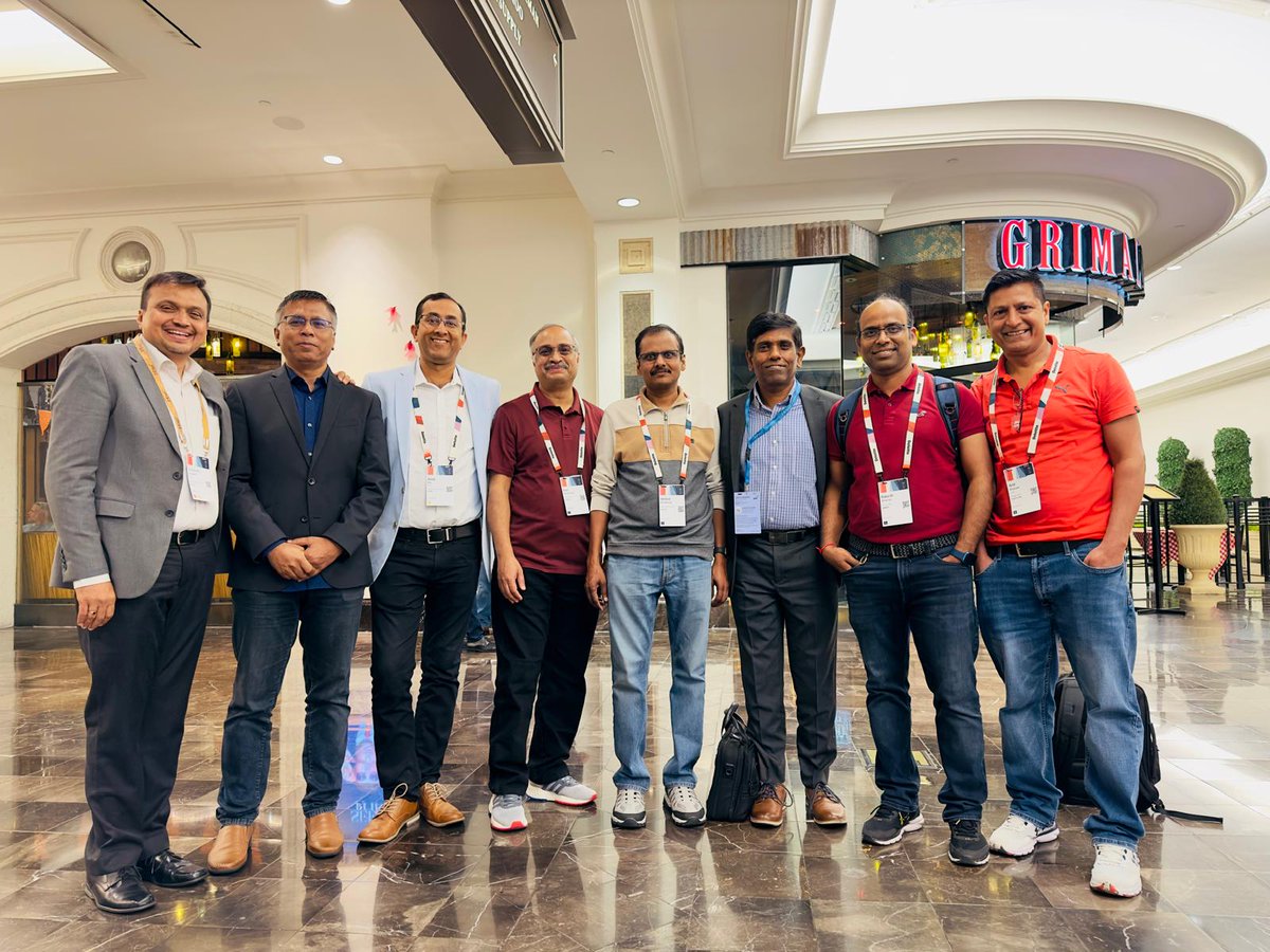 InfosysAmericas's tweet image. Celebrating innovation and partnerships. Here is a glimpse of our pre-event client appreciation reception for Oracle CloudWorld!
#InfyAtOCW24 #InfosysOracleServices