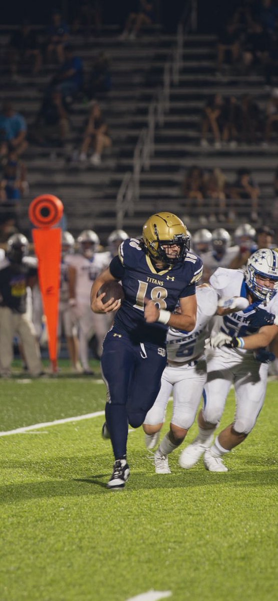 Quarterback Magazine (@quarterbackmag) on Twitter photo QB Carson Pawlowicz (<a href="/PawlowiczCarson/">Carson Pawlowicz ‘26</a>) has put in serious work this offseason, improving all aspects of his game.
Standing at 6'4" and 218 lbs, he's not only got a big frame but is also agile, extending plays with his feet. Known for his strong arm and high-caliber passes, he's QB Carson Pawlowicz (<a href="/PawlowiczCarson/">Carson Pawlowicz ‘26</a>) has put in serious work this offseason, improving all aspects of his game.
Standing at 6'4" and 218 lbs, he's not only got a big frame but is also agile, extending plays with his feet. Known for his strong arm and high-caliber passes, he's