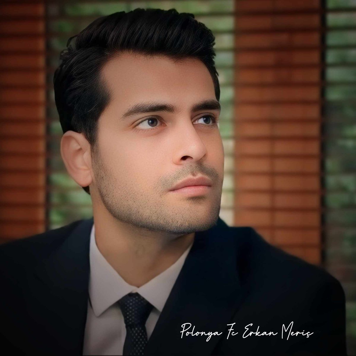 Ömer 
Dizi Adini Sen Koy 
Oyuncu Erkan Meriç
@erkanmrc