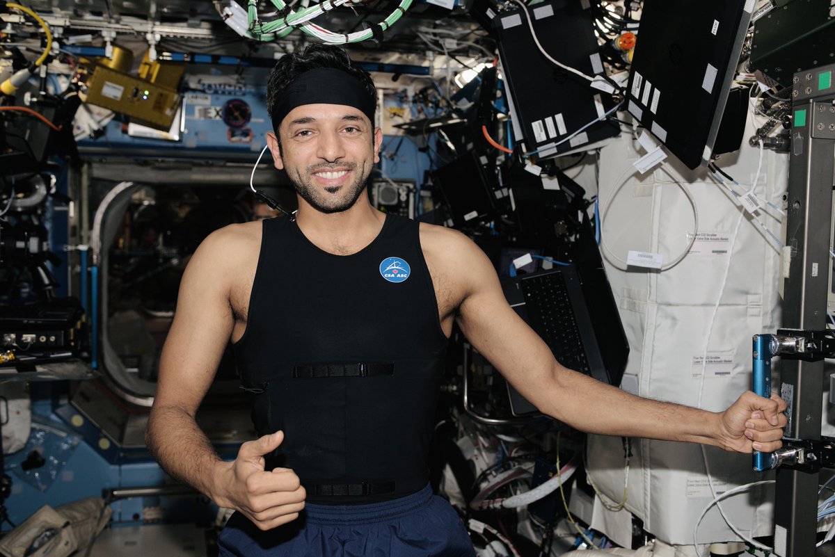 Canadian Space Agency (@csa_asc) on Twitter photo Last week, two other CARDIOBREATH sessions were completed on the <a href="/Space_Station/">International Space Station</a>. This study looks at the impact of space flight on astronauts’ cardiorespiratory systems. The results could help improve the health of all Canadians! asc-csa.gc.ca/eng/sciences/c…
📸 <a href="/Astro_Alneyadi/">Sultan AlNeyadi</a> Last week, two other CARDIOBREATH sessions were completed on the <a href="/Space_Station/">International Space Station</a>. This study looks at the impact of space flight on astronauts’ cardiorespiratory systems. The results could help improve the health of all Canadians! asc-csa.gc.ca/eng/sciences/c…
📸 <a href="/Astro_Alneyadi/">Sultan AlNeyadi</a>