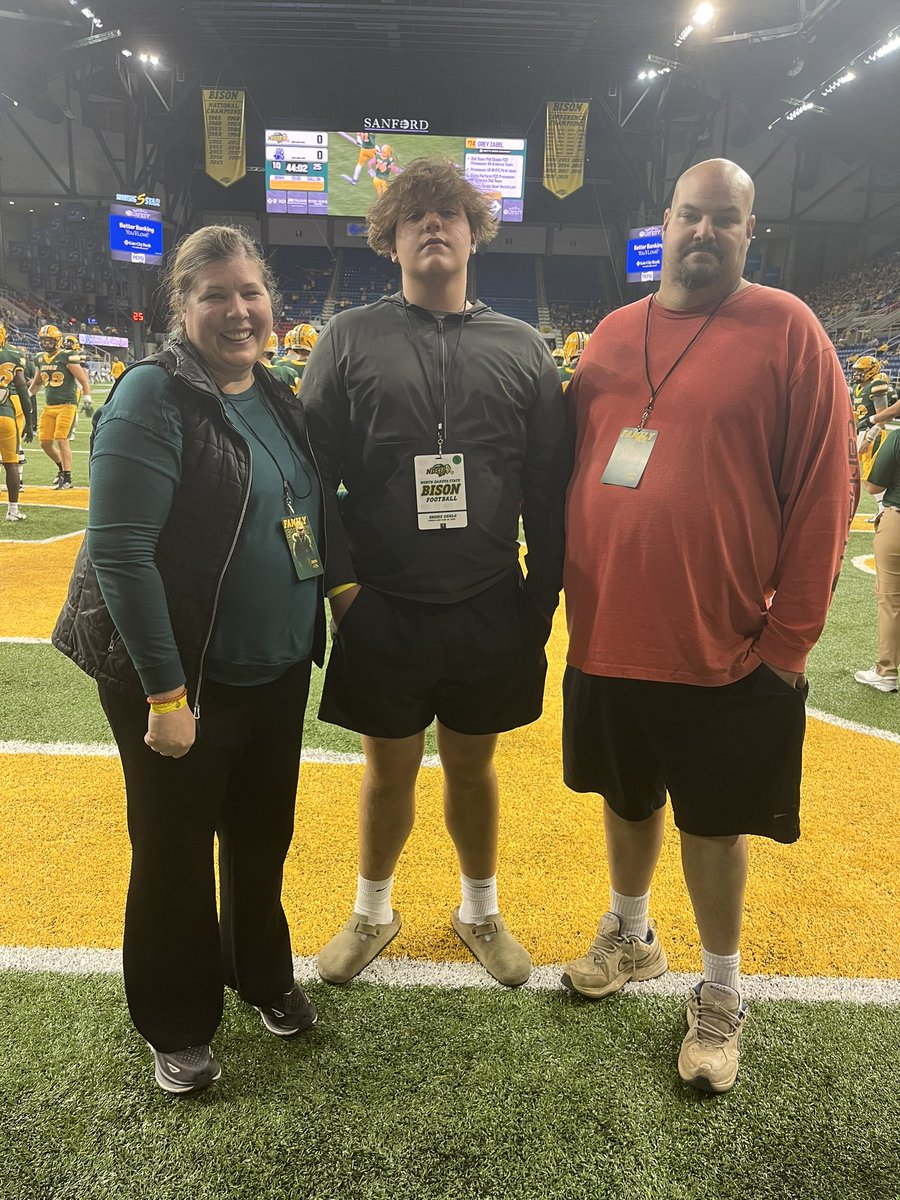 Had a great time at the NDSU game! Thanks <a href="/JamoBrown_/">Jamison Brown</a> and <a href="/CoachGrantOlson/">Coach Grant Olson</a> for having me out!