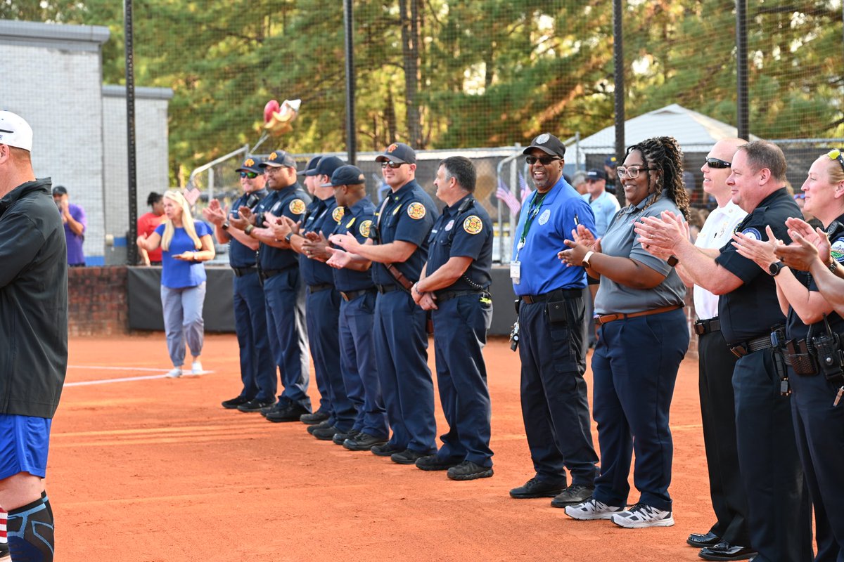 RoswellGAFire's tweet photo. Thank you to the @The_CHSKnights Softball team for recognizing the brave men and women of #TeamRFD during Public Safety Appreciation Night! Itโs an honor to serve our community, and weโre grateful for your support! #CommunityStrong #PublicSafety #CommunityEngagement https://t.co/hZ0AZJ4tcn