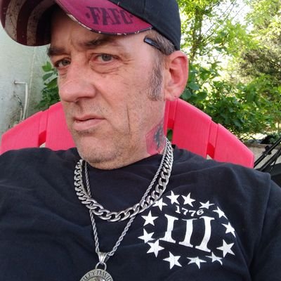 rocketman2001's tweet photo. #TowerPup #Insider869 SENTENCED to 36 months probation, $500 restitution, $50 special assessment.
3 Percenter William Frederick Beals of Chattanooga, TN
#J6 #January6th #insurrectionist #Traitors #terrorist https://t.co/KjU4FKMDdT