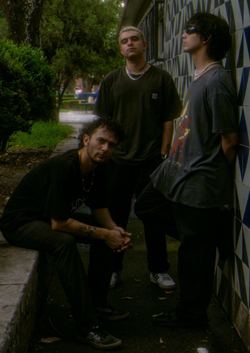 Hablar x hablar ≠ amar x amar

Escucha “Verano” aquí: linktr.ee/N0RTE

⚠️⚠️⚠️⚠️⚠️

|||\\