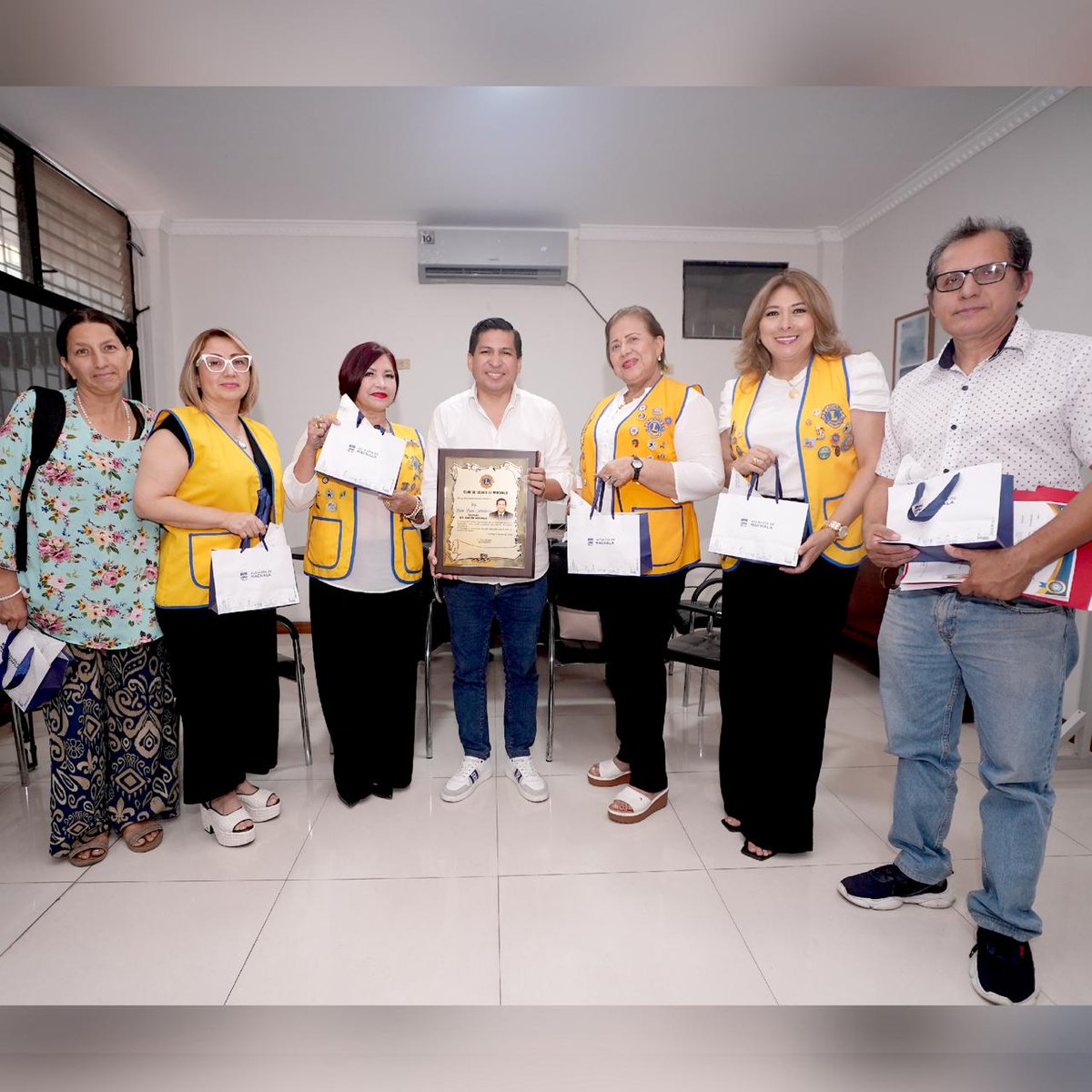 Darío Macas tweet media