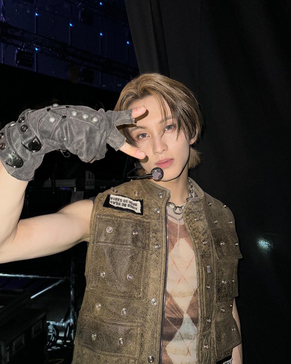 사둥 ²⁰⁰ tweet media