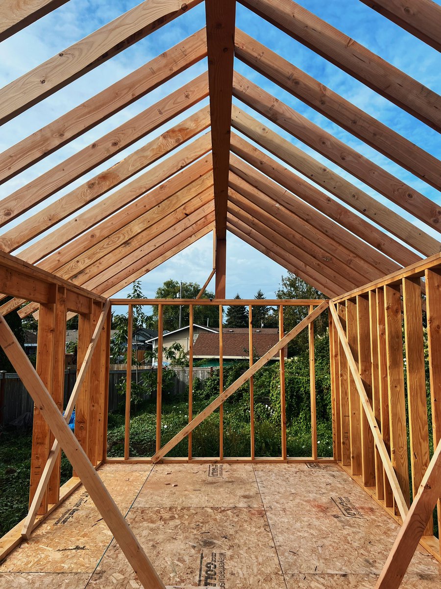 Stanley Yelnats tweet media