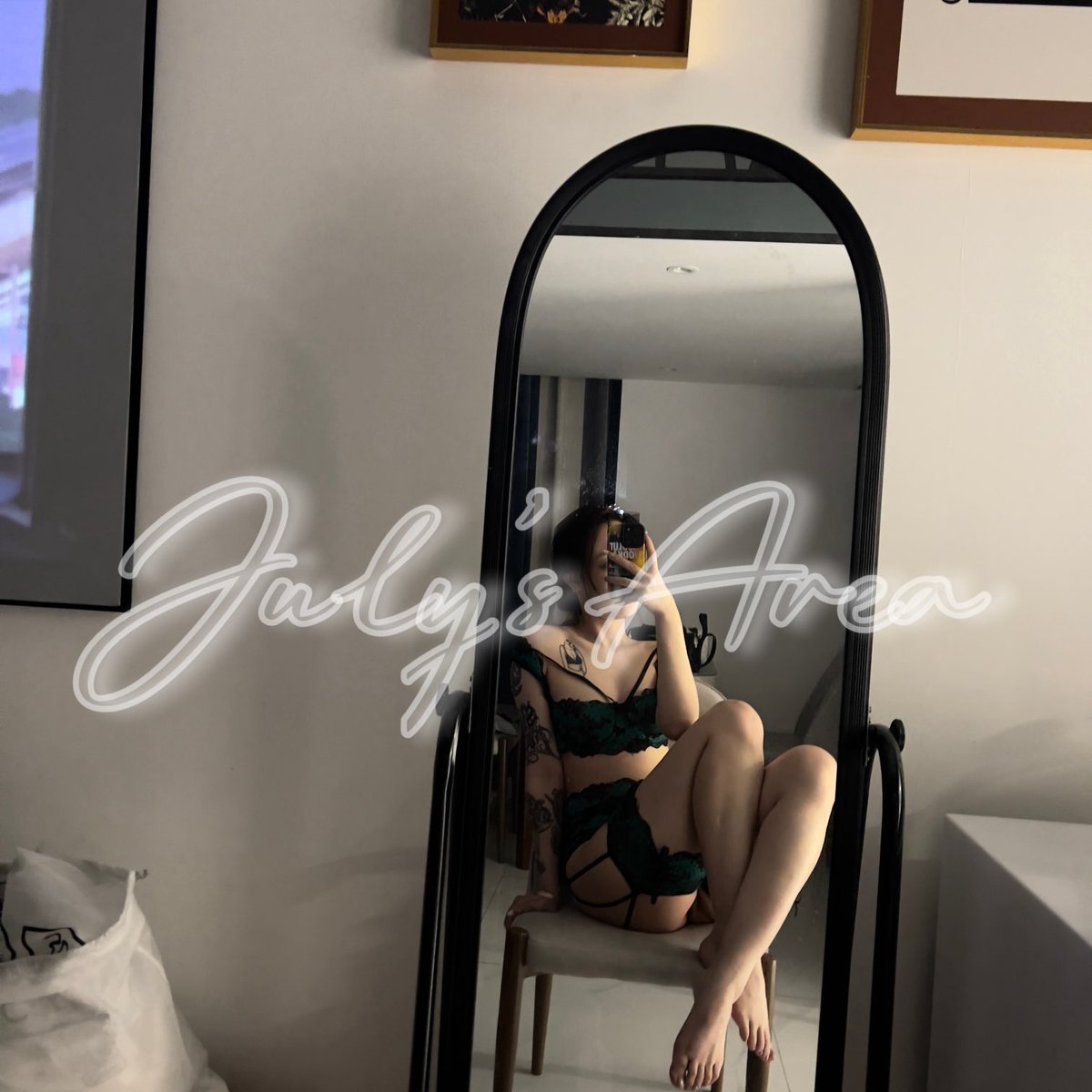 黄推福利内容 - 叫我七月就好(贫穷求🚪版)的精彩图片 福利姬叫我七月就好(贫穷求🚪版)分享的黄推图片2 - 网红私拍内容