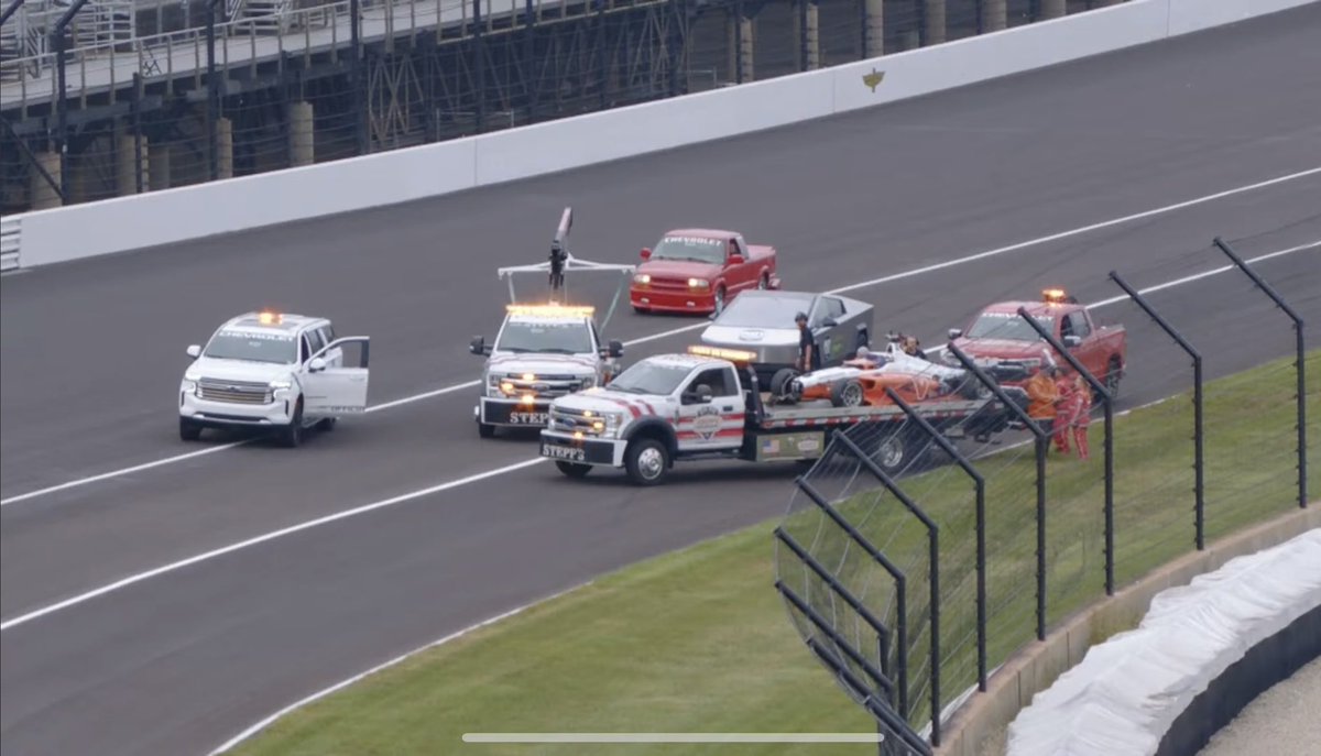 IndyCybertruck's tweet image. Pleasantly surprised watching the @IndyAChallenge replay to see my favorite vehicle being put to work at my favorite place on earth!  @IMS looks good on you @cybertruck!  Can’t wait to take you there myself!

#IndyAutonomousChallenge 
#AlSummit  #RaceDay #FSD #IsItMayYet