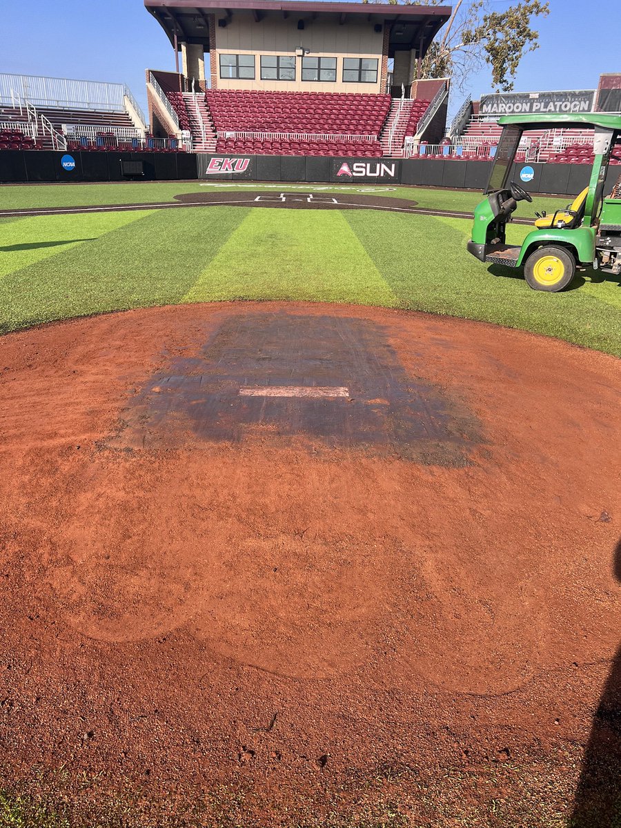 bradycook22's tweet photo. Made the switch to @ATSSportsTurf gumbo clay and finally got around to the game mound. Already seeing great durability in the bullpen with it. https://t.co/MBfdyphSTa