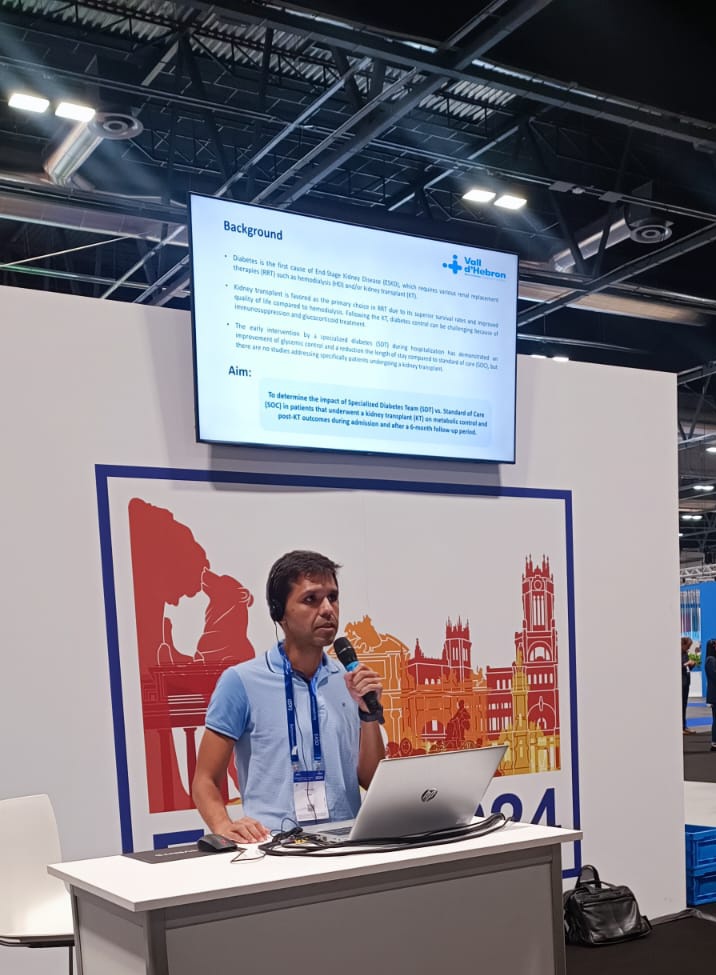 Representación del servicio en Madrid  #EASD2024 con el dr Ortiz y el dr Gil hablando de su campo d interés, pie diabetico y trasplante renal. 👌👏